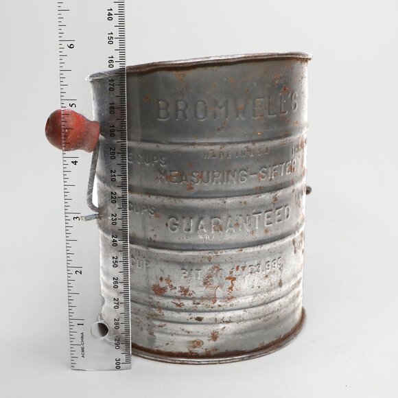 Vintage Bromwell's Metal Flour Sifter 3 Cup Hand Crank Kitchen Tool Rustic Decor - Picture 5 of 11
